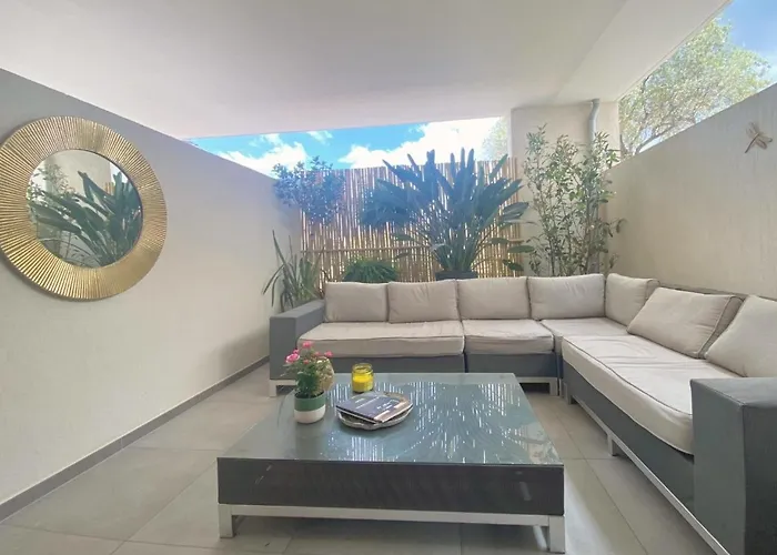 Vecchio Centre Porto-Vecchio (Corsica)